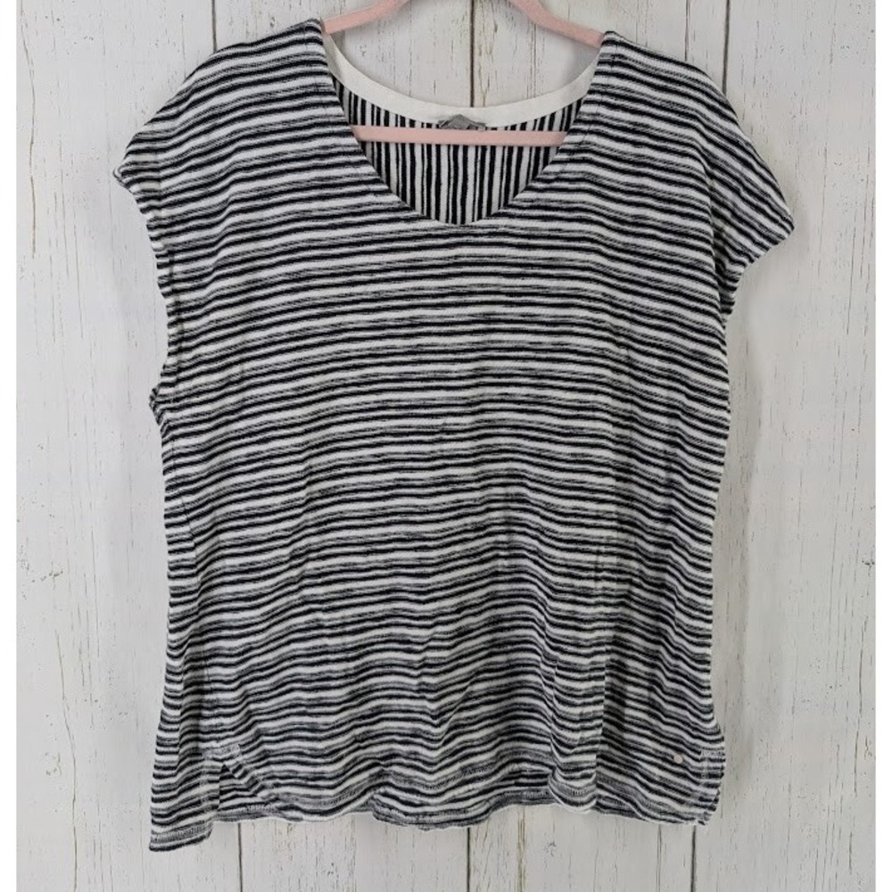 Striped Black and White Women's Top